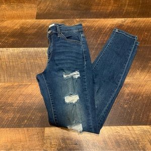 KanCan Mid Rise Distressed Skinny Jean